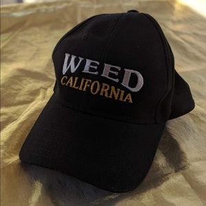 WEEDCALIFORNIA hat